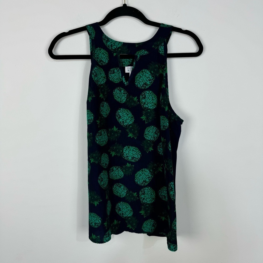 Market & Spruce Navy & Green Pineapple Tank Top
